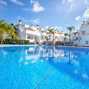 https://villa-albufeira-8200-666.hotelaalgarve.com